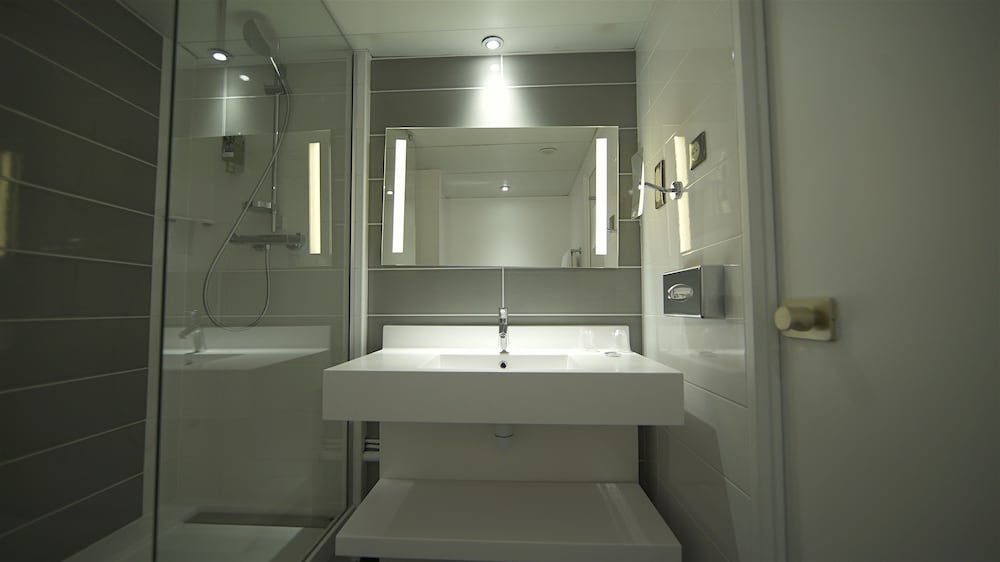 Mercure Paris Roissy Charles De Gaulle 20/74