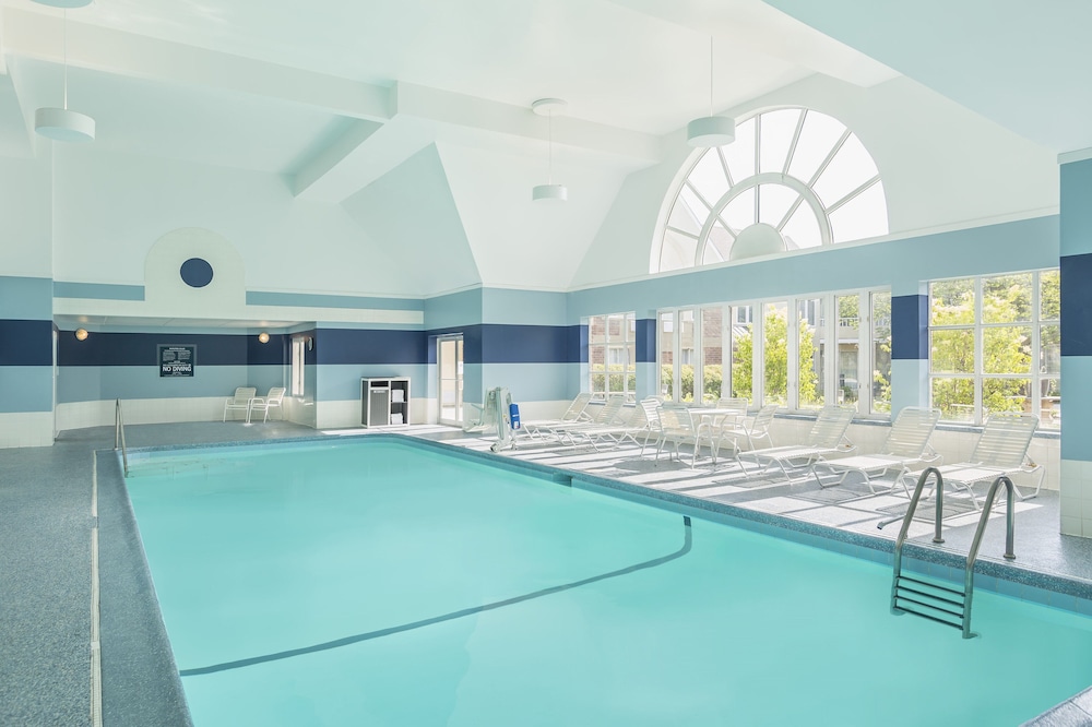 Four Points By Sheraton Buffalo Grove 13/27