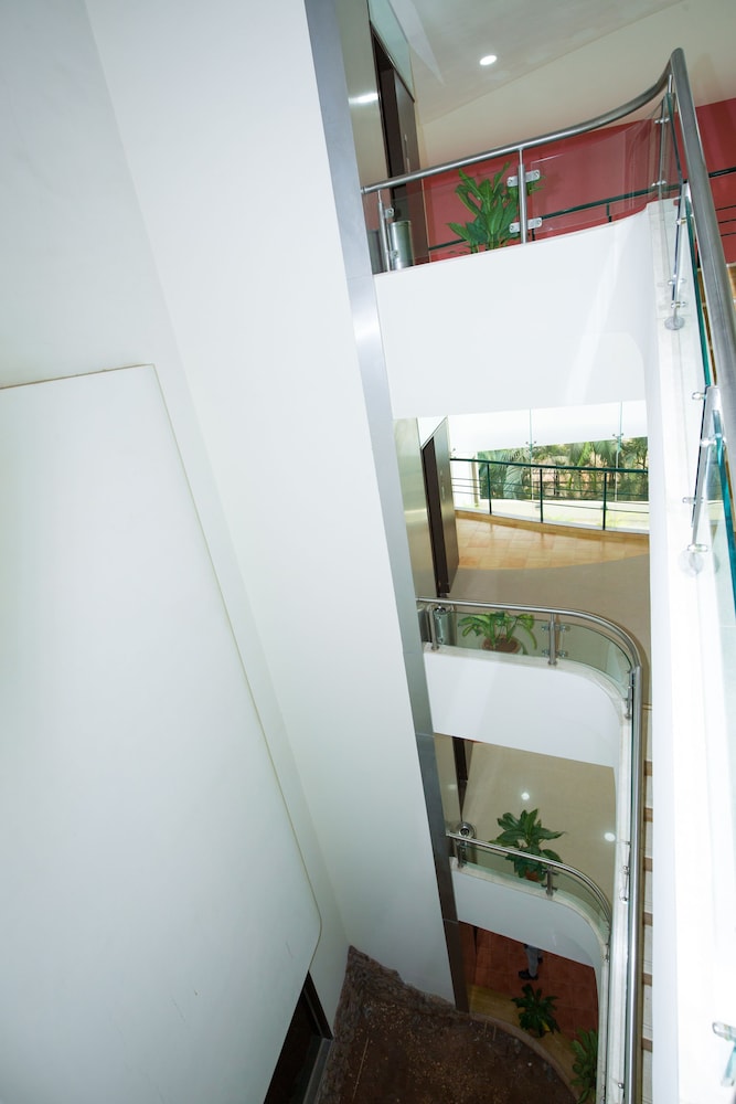 Pearlsuites 13/50