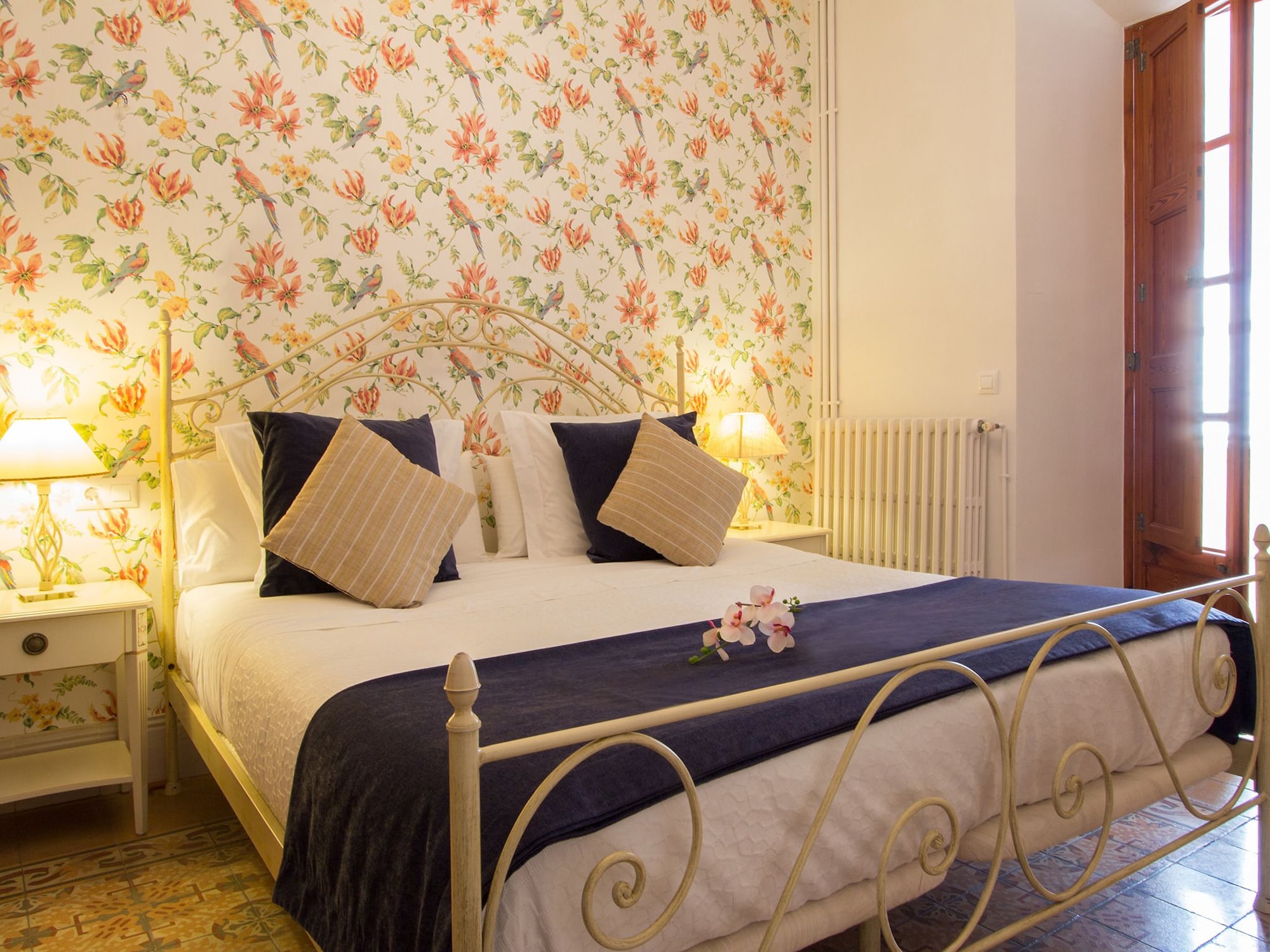 JUNIOR SUITE, STUDIO, KING BED, SOFA