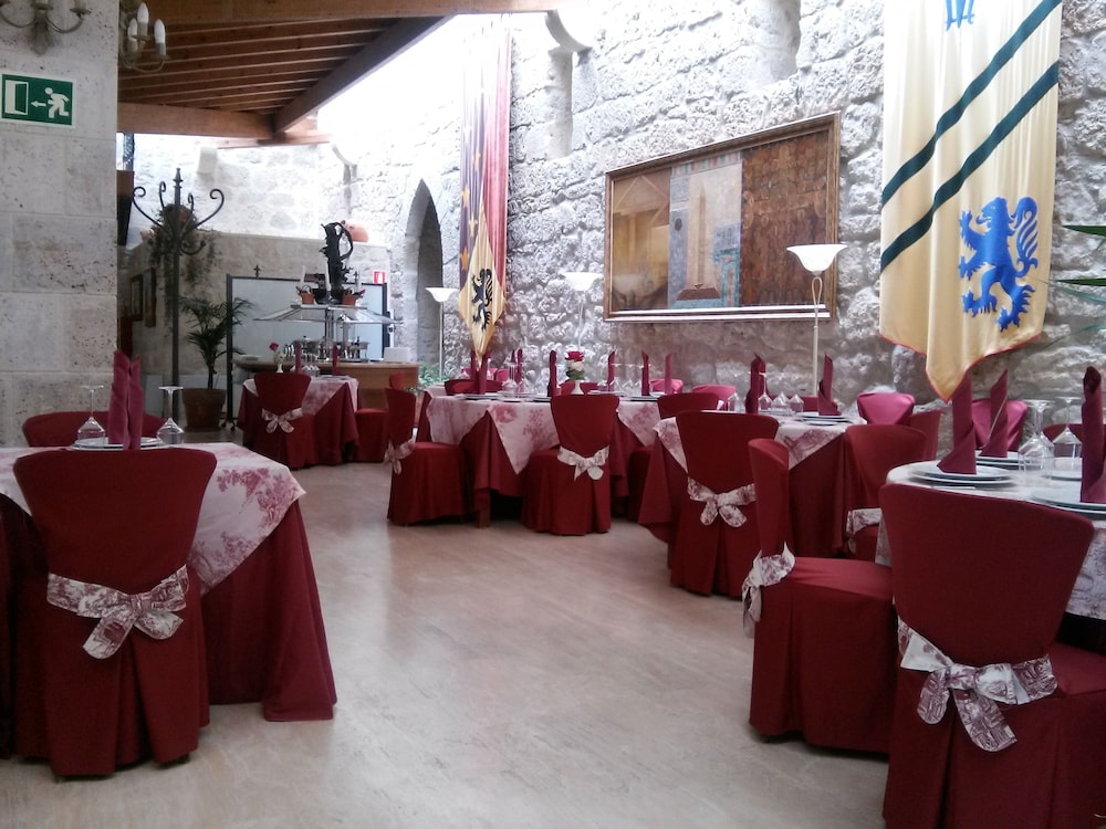 Senorio de Olmillos Hotel 8/29