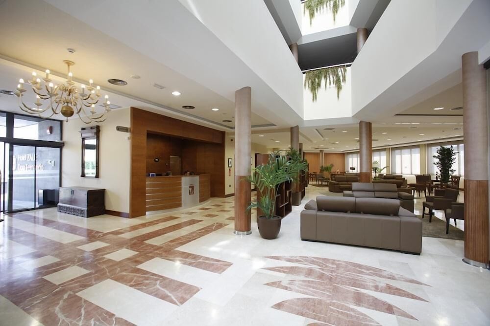Hotel Zalle Don Fernando 5/44