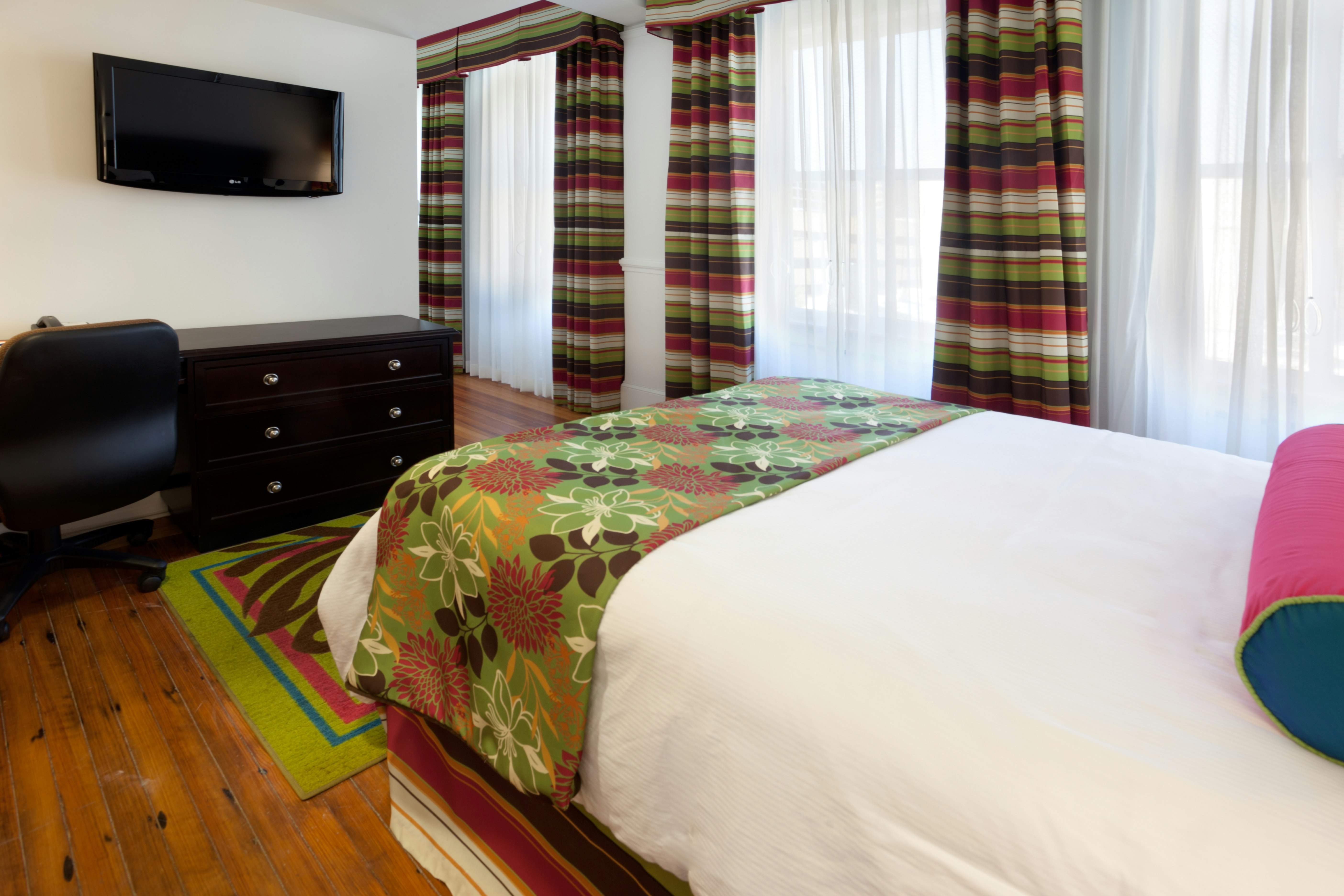 Hotel Gibbs Downtown San Antonio Riverwalk 24/66