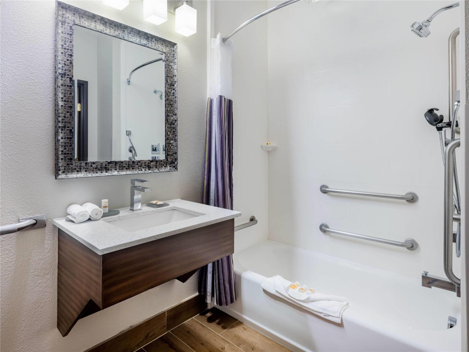 La Quinta Inn & Suites by Wyndham NW Tucson Marana 20/20