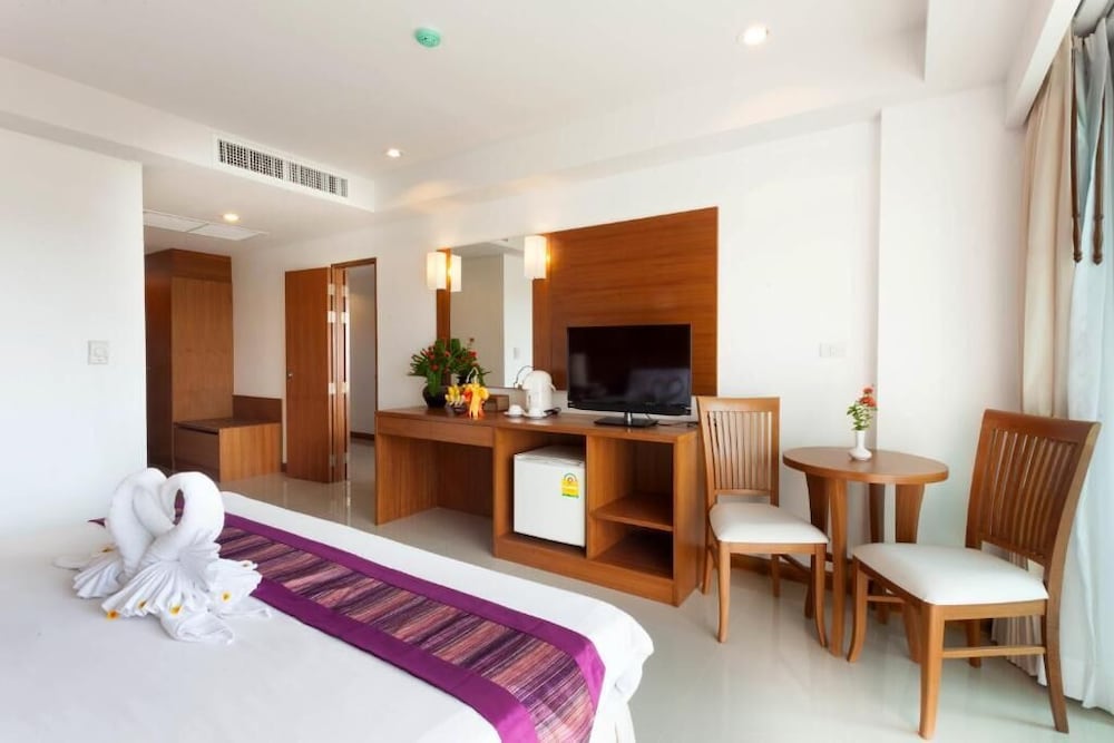 Rawai Princess Hotel 10/50