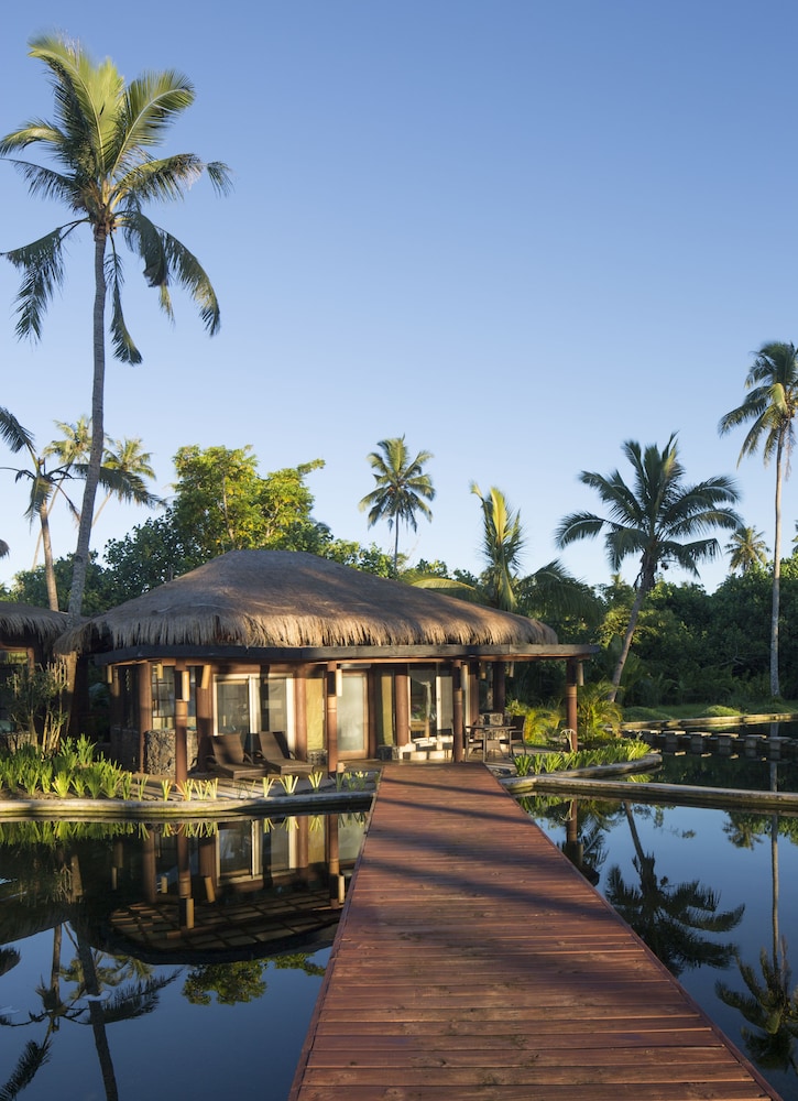 Coconuts Beach Club Resort and Spa 53/60