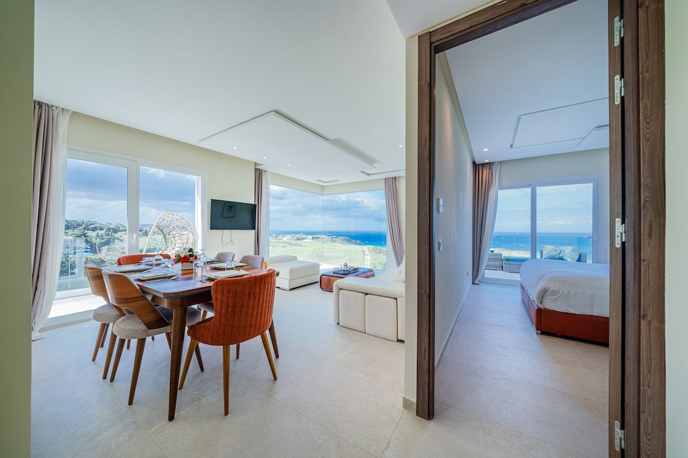 Le Tanger Hotel 40/50