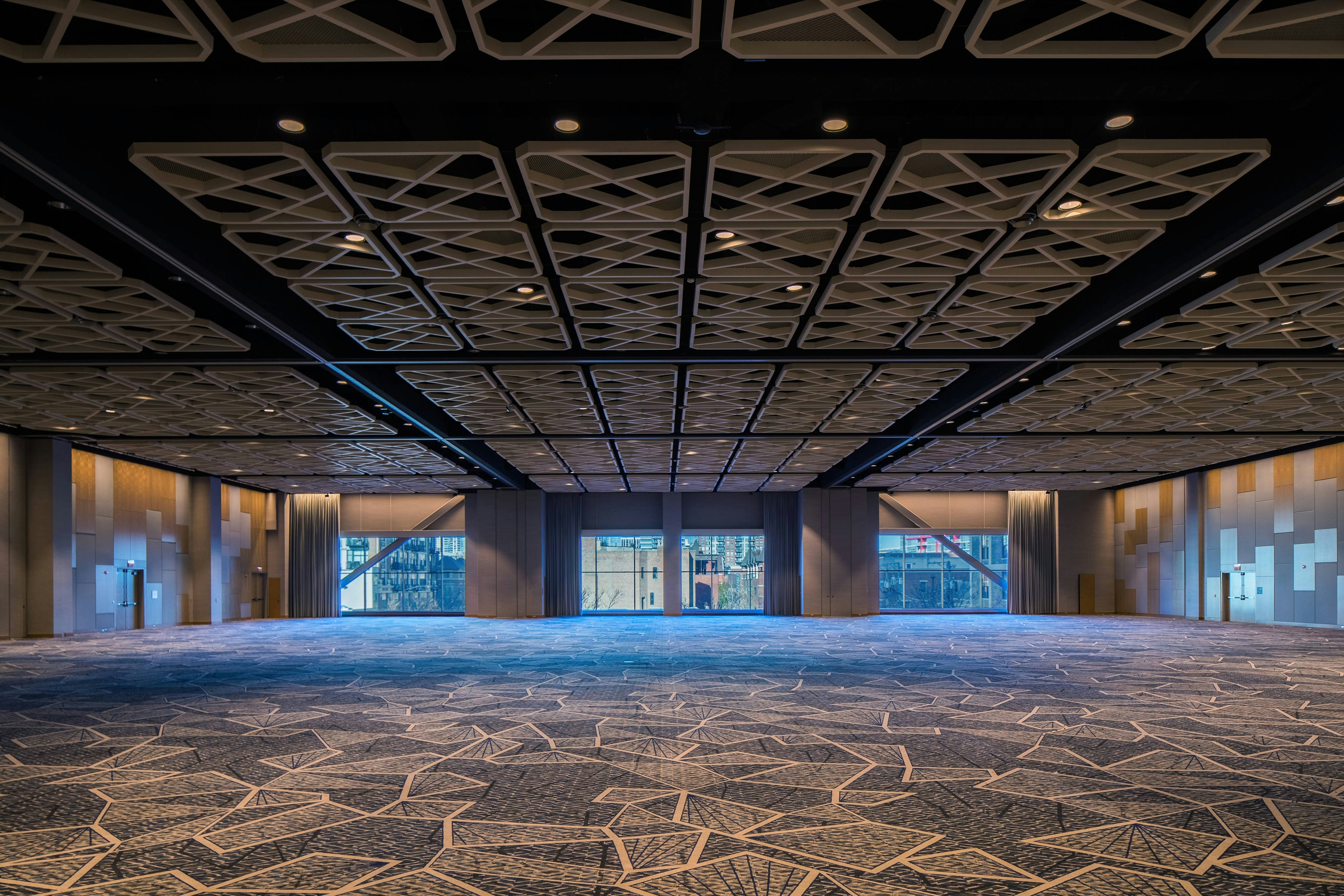 MARRIOTT MARQUIS CHICAGO 32/33