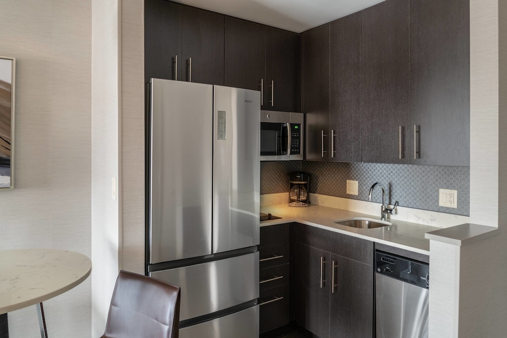 Residence Inn Portsmouth Downtown Waterfront 12/40