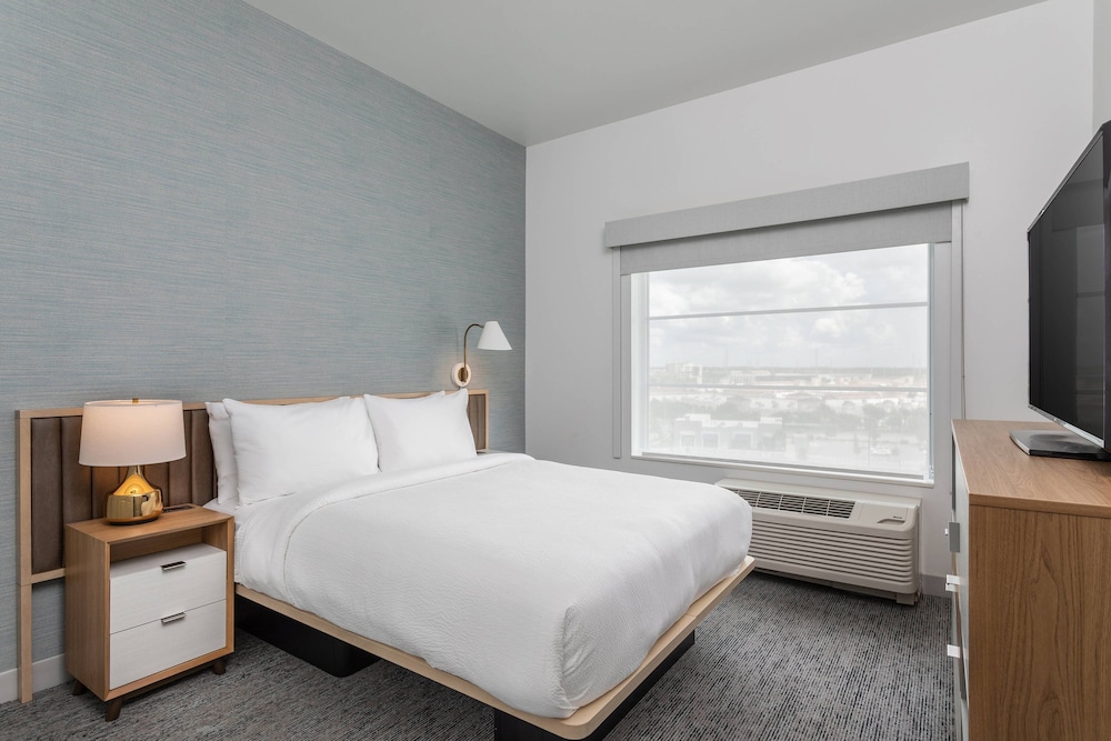TownePlace Suites by Marriott Orlando Southwest Near Universal 15/50