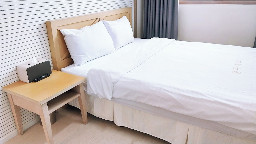 Golden Park Hotel 36/59