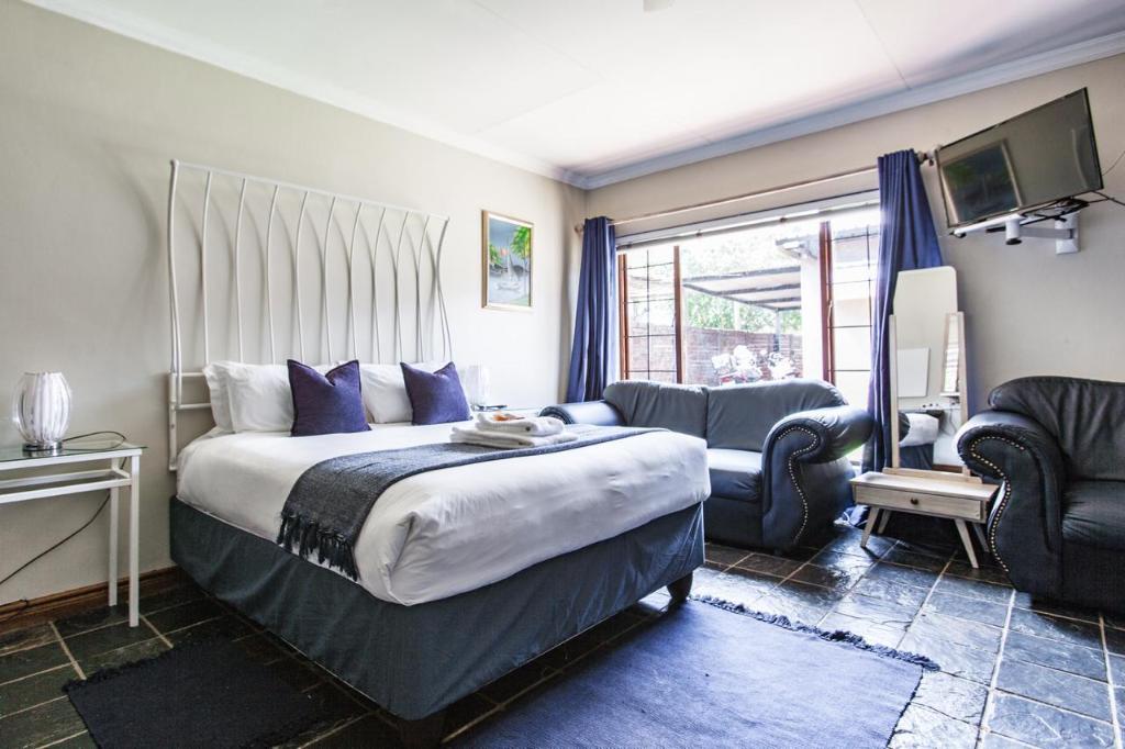 Travellers Nest Guesthouse 18/93
