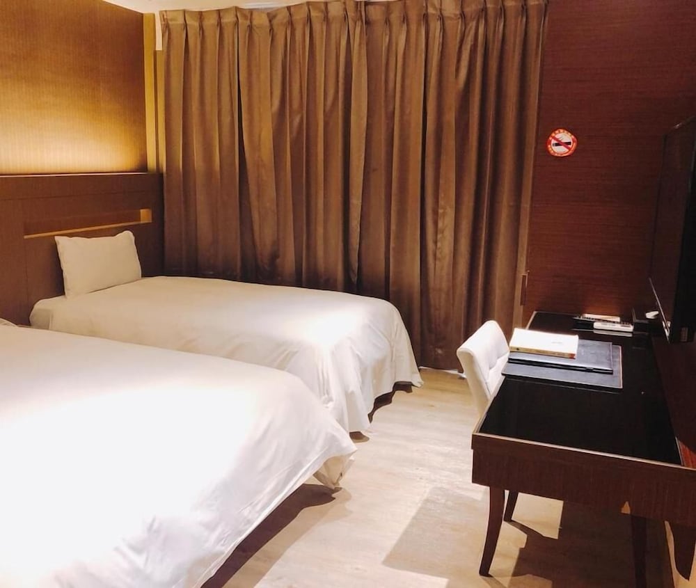 Talmud Tainan Suites 9/65