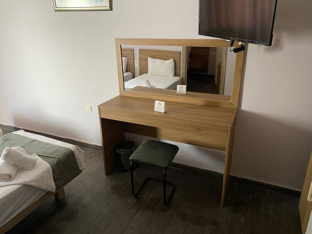 Baskent Hotel 25/46