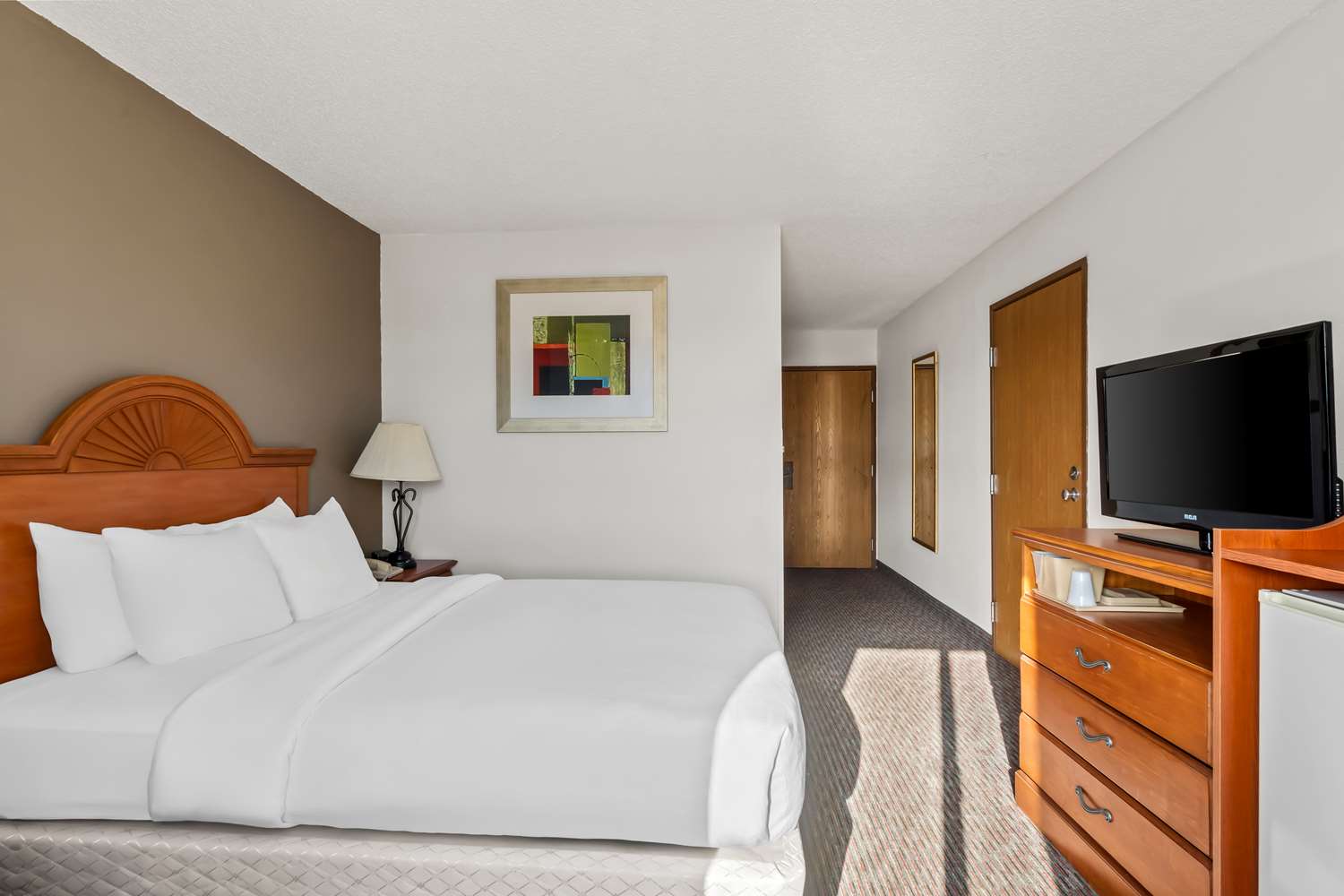 غرفة بسرير مزدوج لذوي الإعاقة، Quality Inn Sidney I-80 2/3
