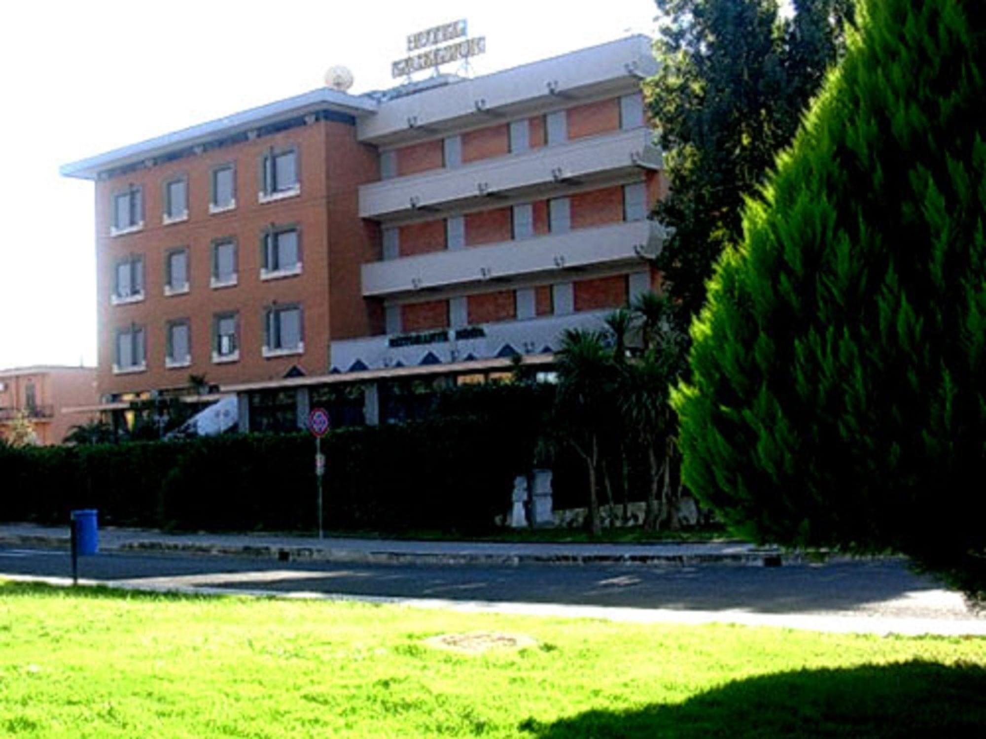 Hotel Excelsior 38/39
