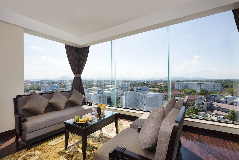 Thanh Lich Royal Boutique Hotel 48/69