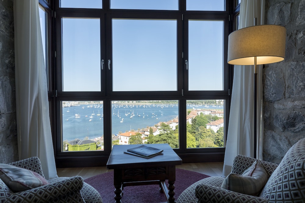 Parador De Hondarribia 21/40