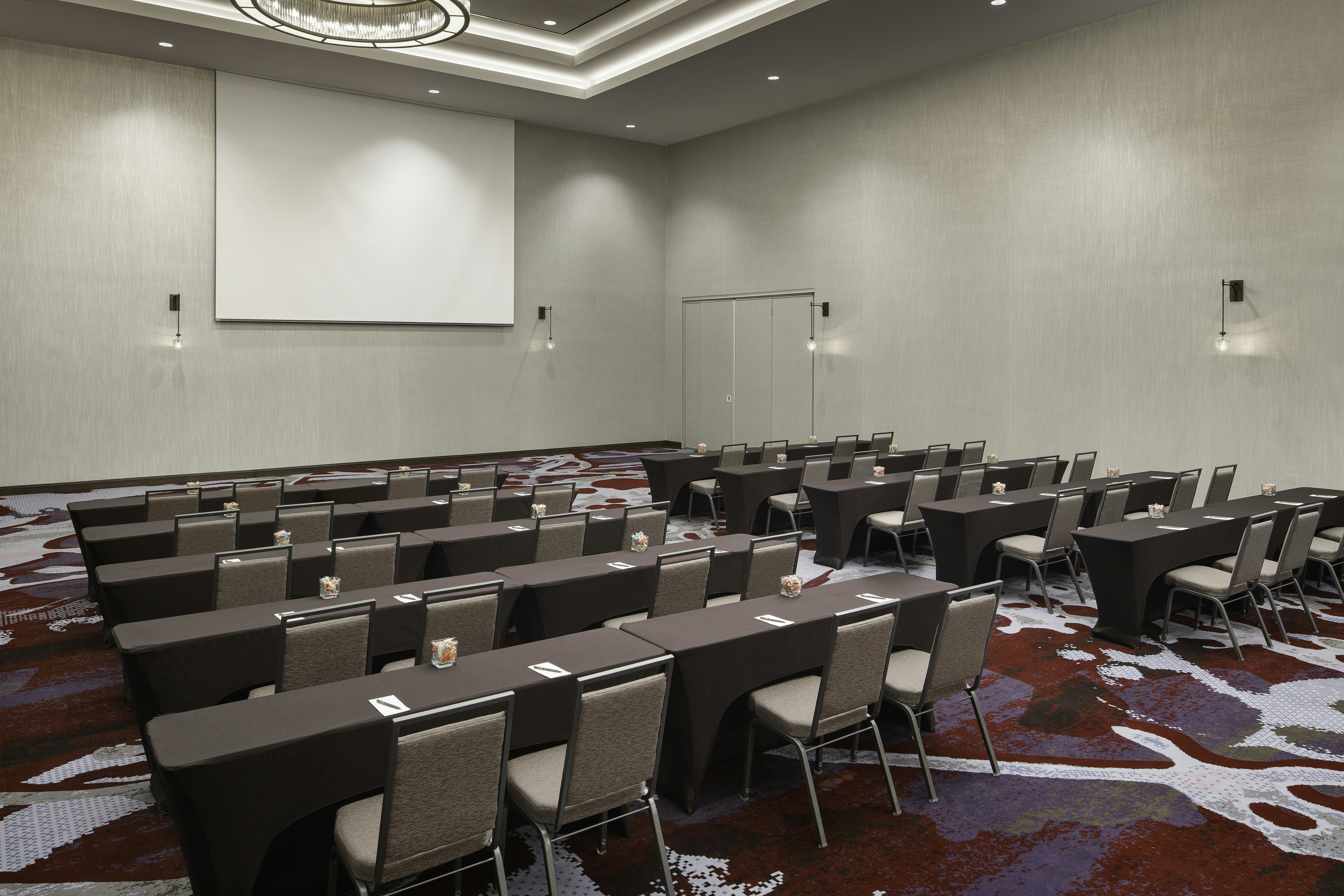 EMBASSY SUITES BY HILTON AMARILLO DOWNTOWN HOTEL 47/62