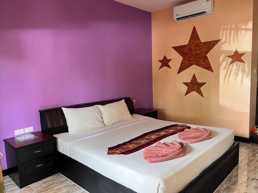 Diamond Beach Resort 16/38