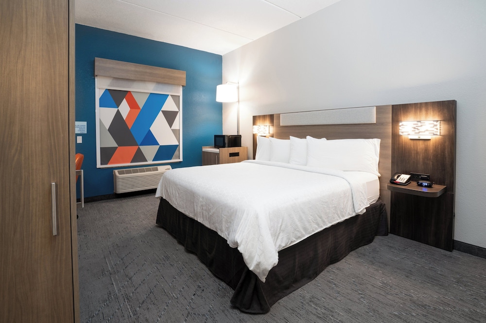 Holiday Inn Express Hotel And Suites Orange City 28/63