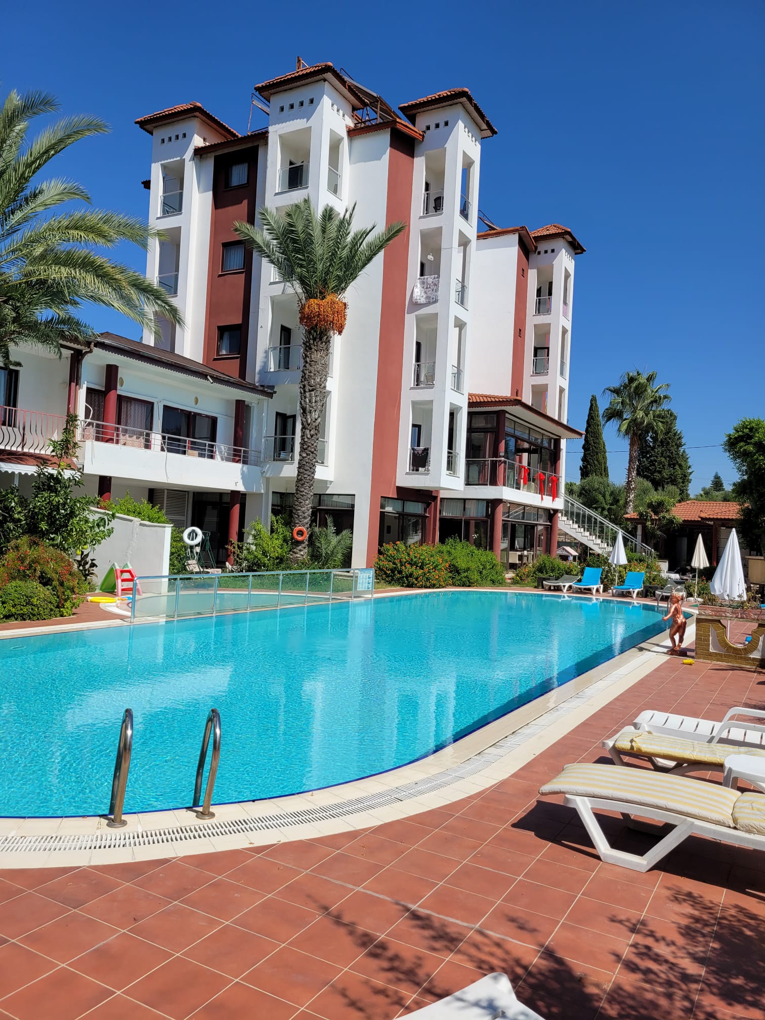 Carna Garden 44/46