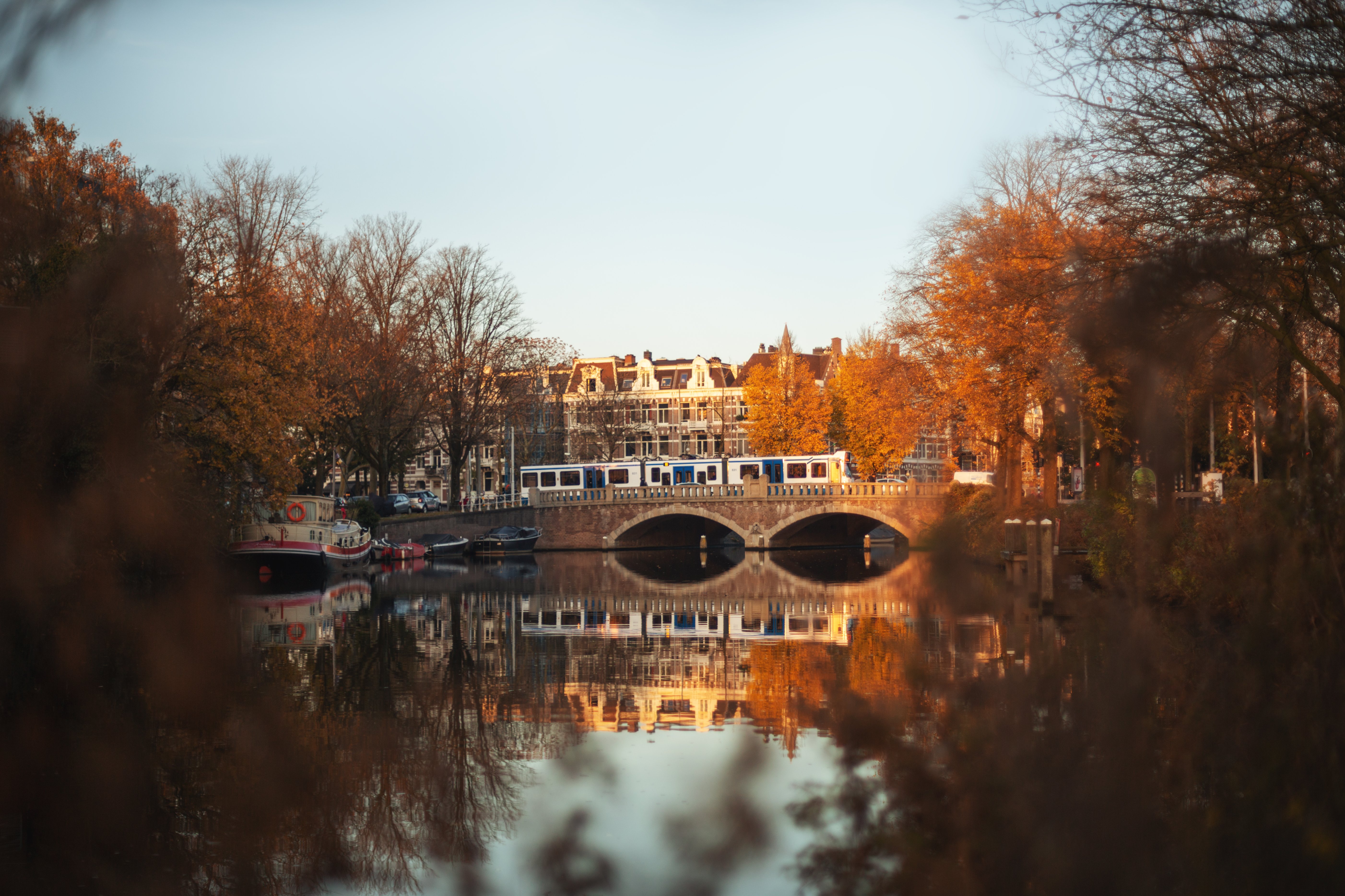 Holiday Inn - the niu, Fender Amsterdam by IHG 64/64