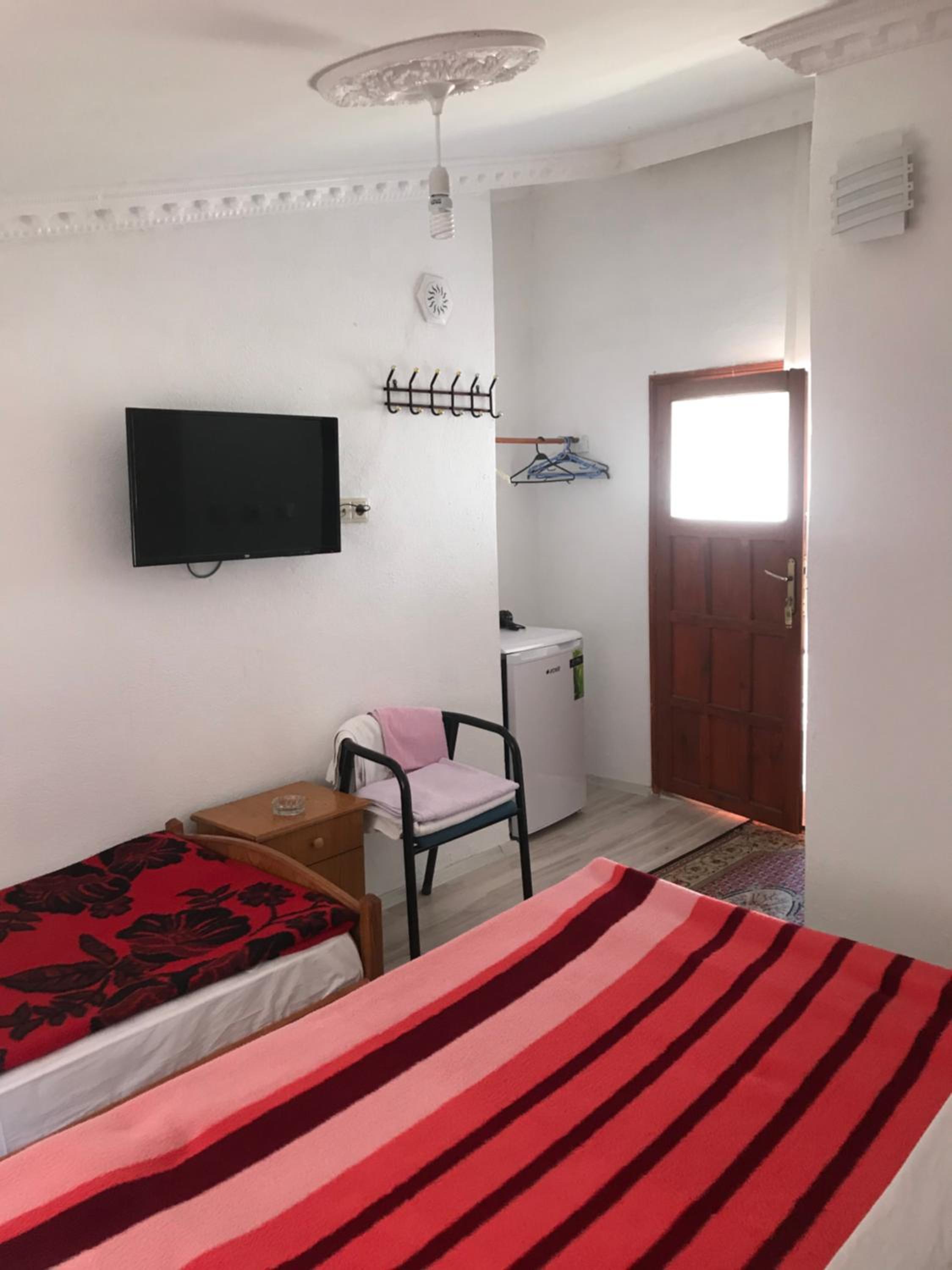Gumus Hotel 46/50
