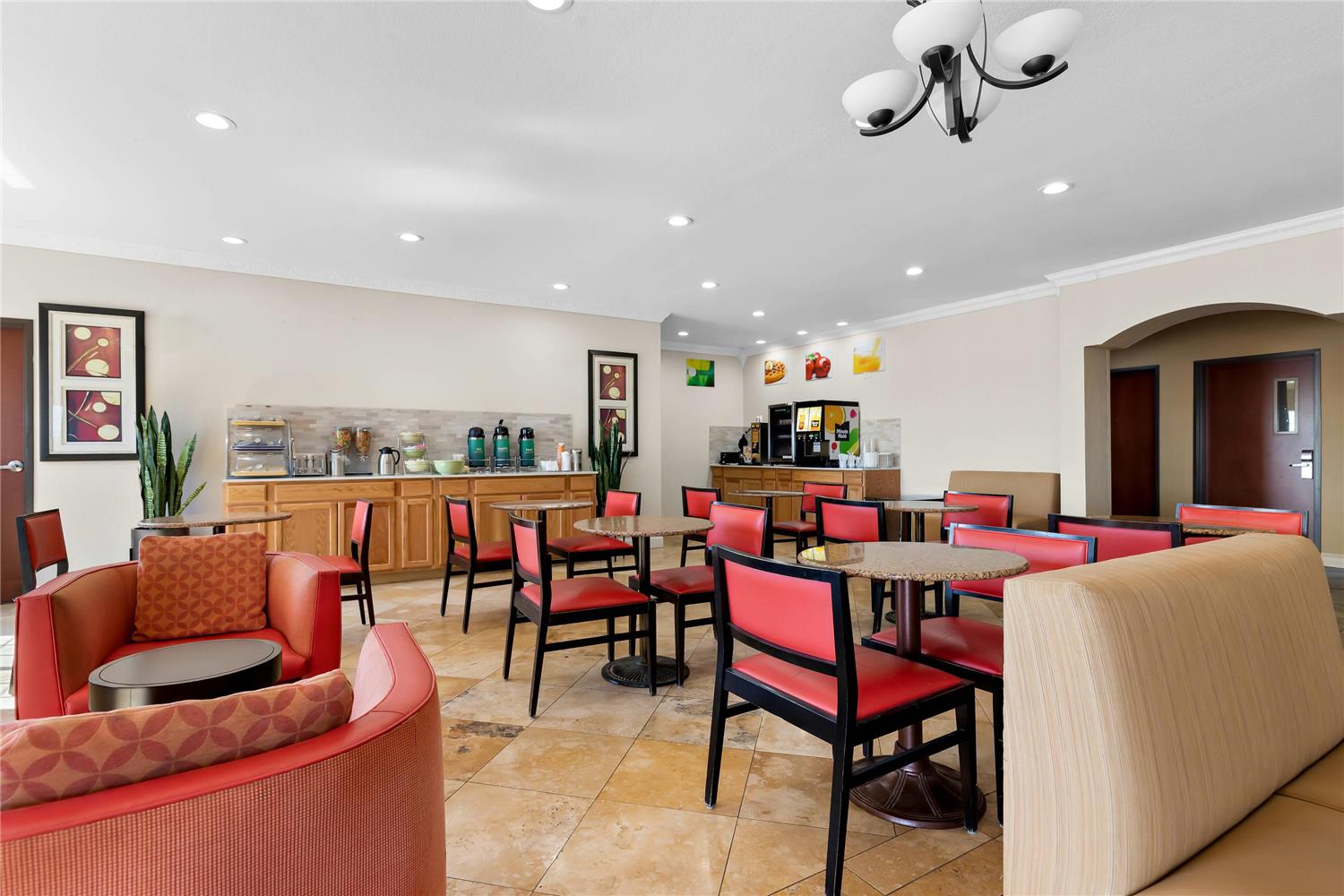 Quality Inn & Suites McAlester on Hwy 69 20/26