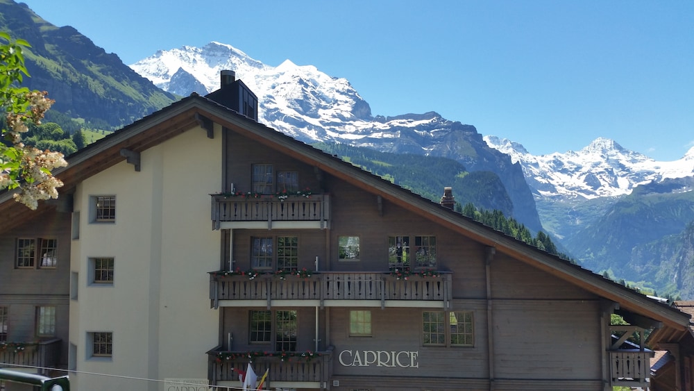 HOTEL CAPRICE 3/55
