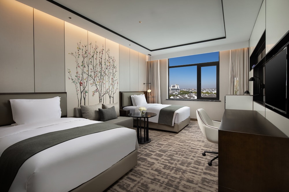 Crowne Plaza Wuzhen 9/71