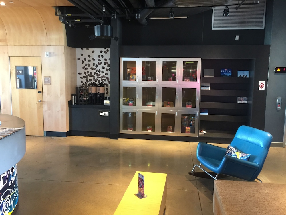 Aloft Tulsa 40/44