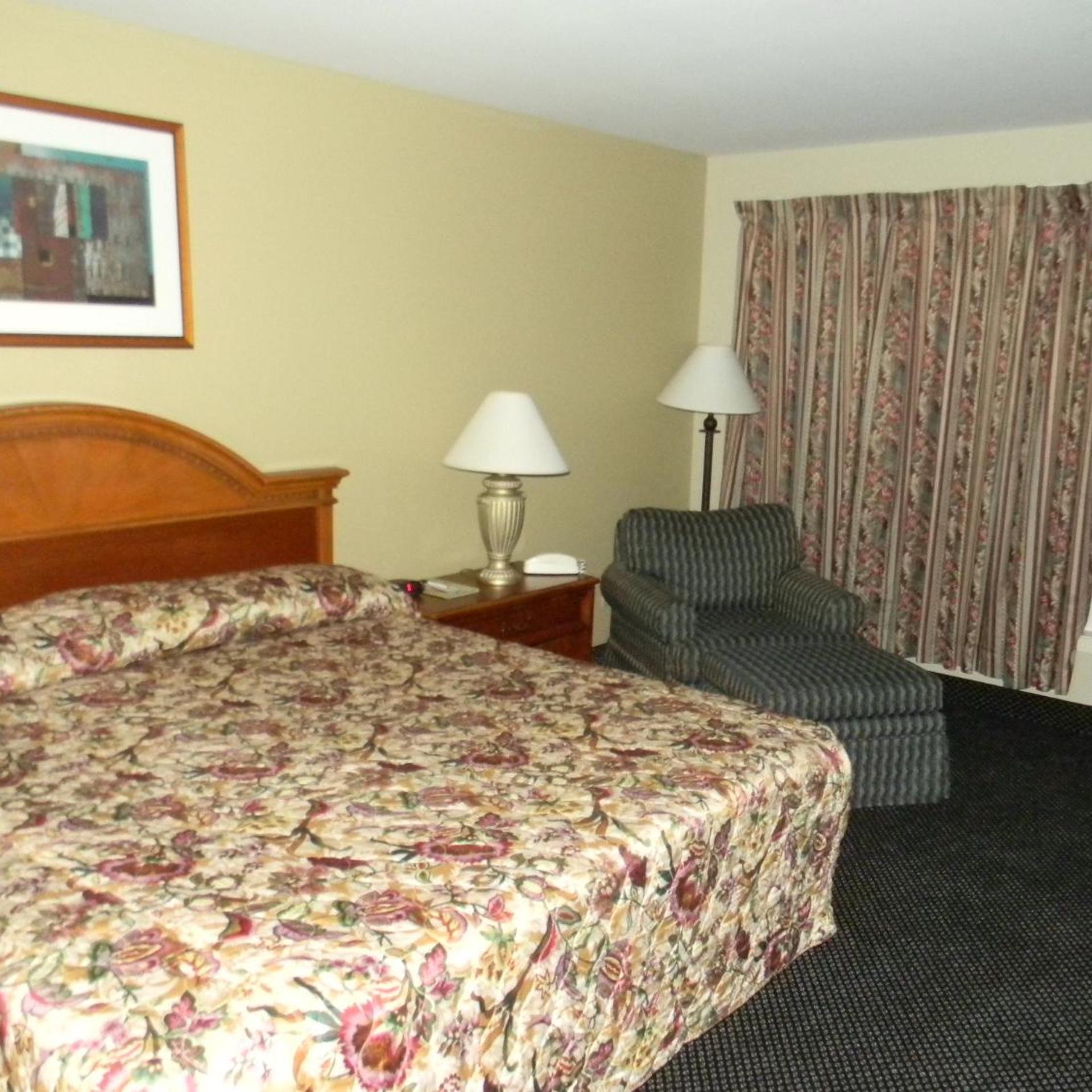 Lakeview Inn Centralia 28/28