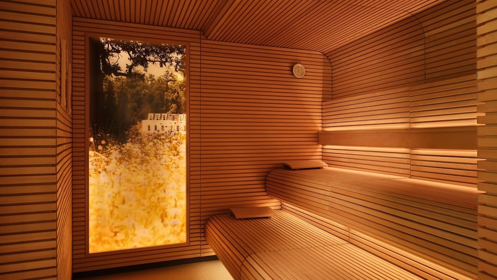 Coworth Park Dorchester Collection 34/77