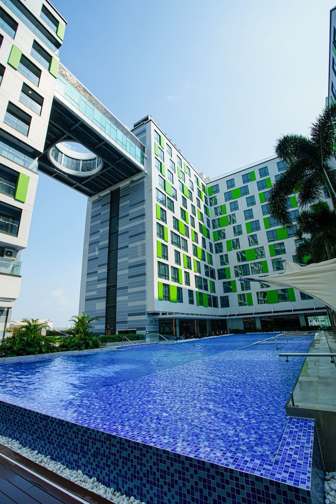 Republic Plaza Apartment 1/38