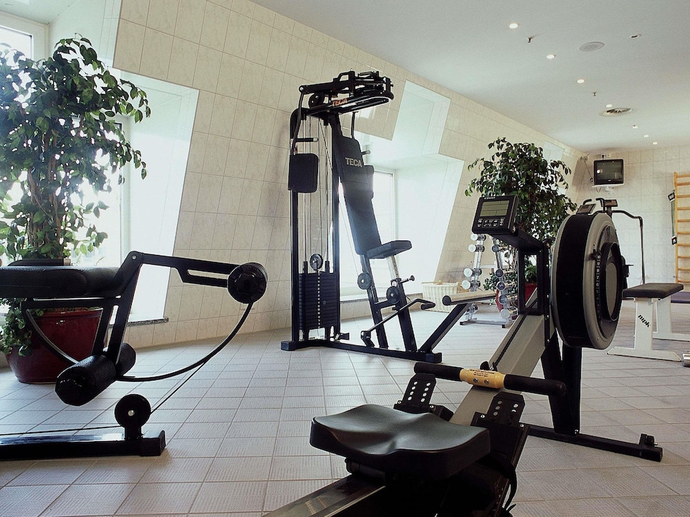 Mercure Hotel Berlin Tempelhof 37/73