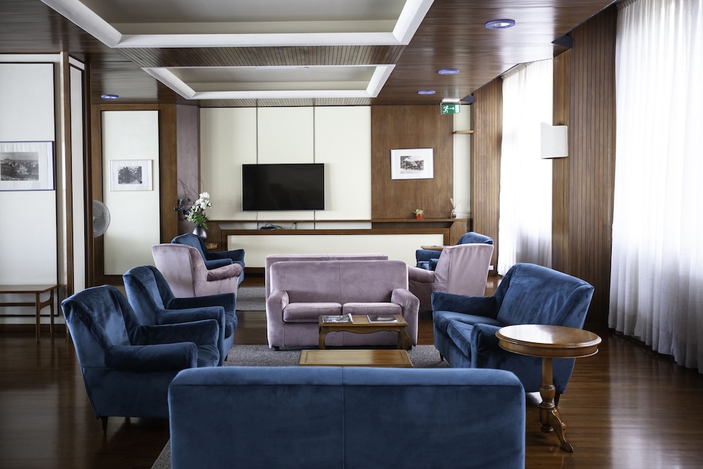 Diana Grand Hotel 56/70