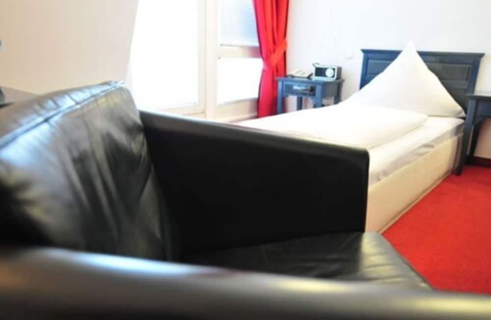 CERANO CITY HOTEL KOLN AM DOM 17/38
