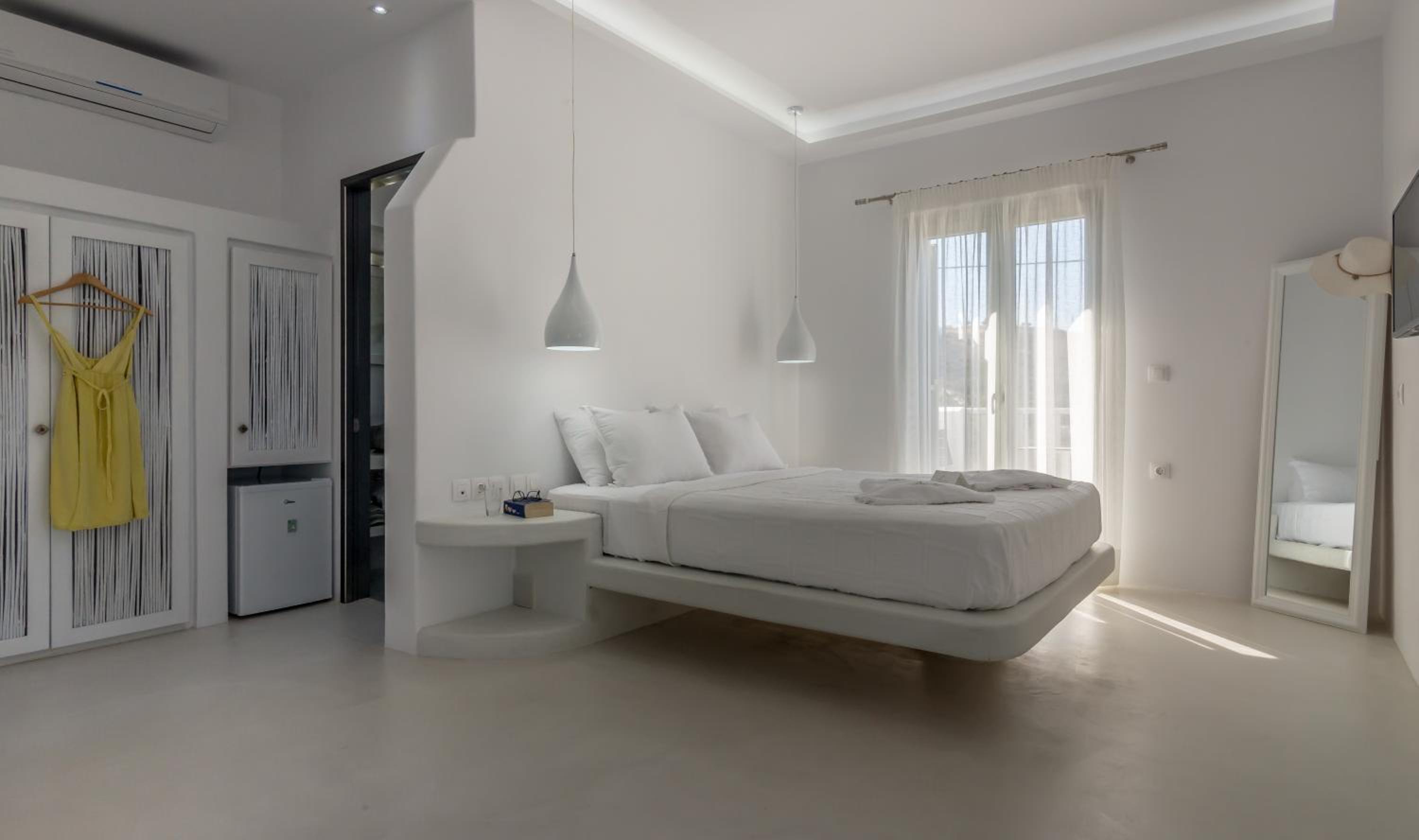 Deluxe, Suite, Sea Front, Hot Tub