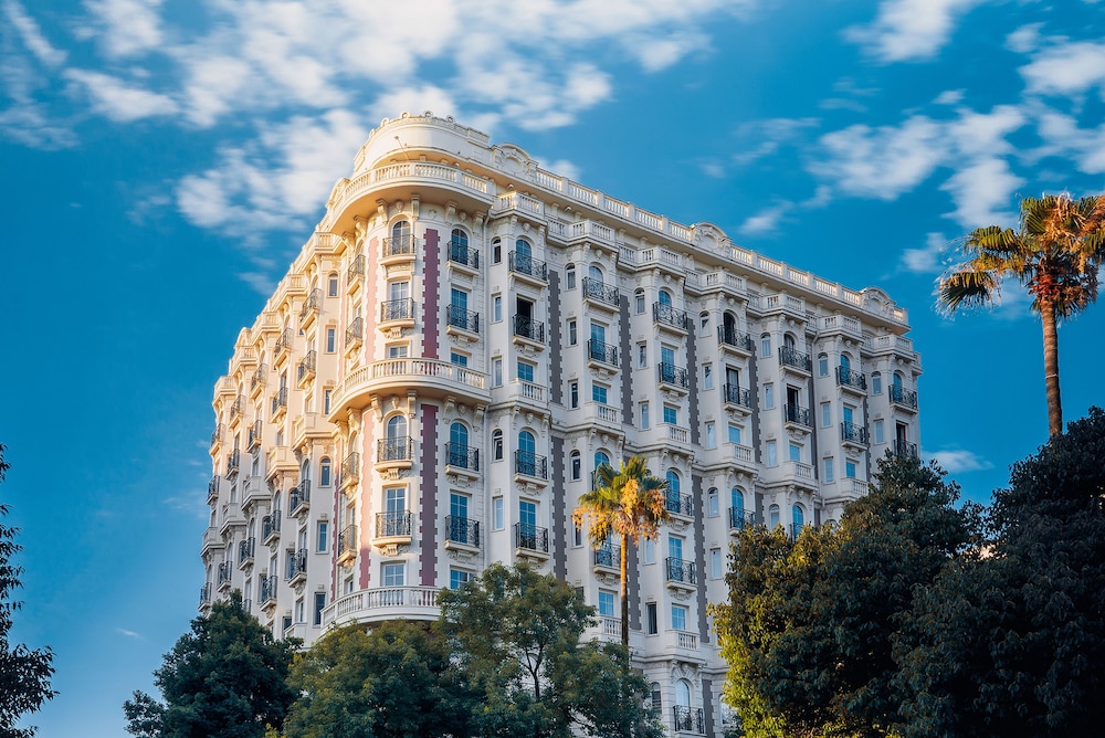 Tapis Rouge Design Boutique Hotel in BATUMI