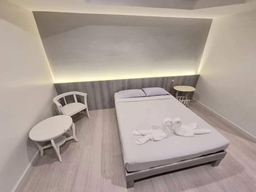 Kiatnakhon Hotel 18/40