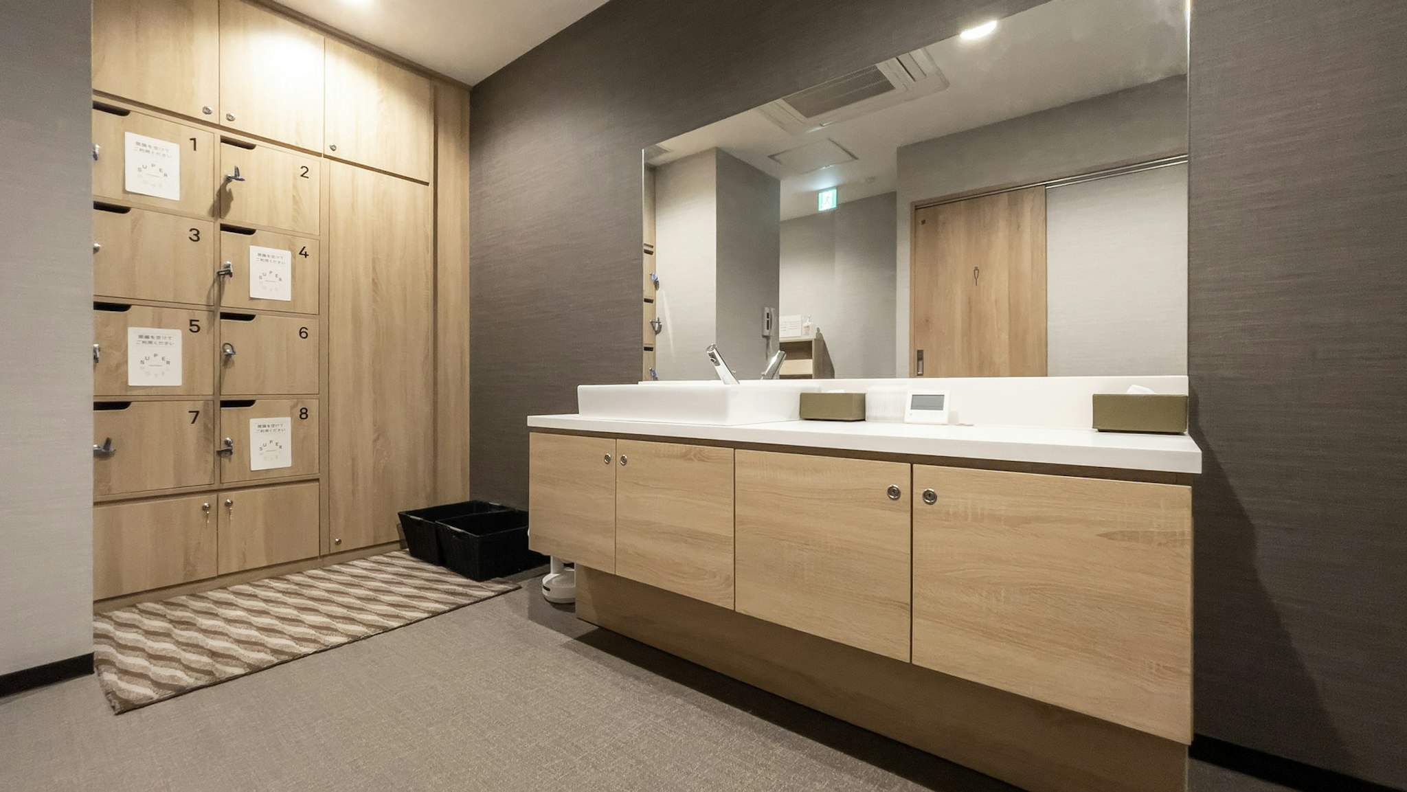Super Hotel Premier Namba Shinsaibashi Hot Springs 24/25