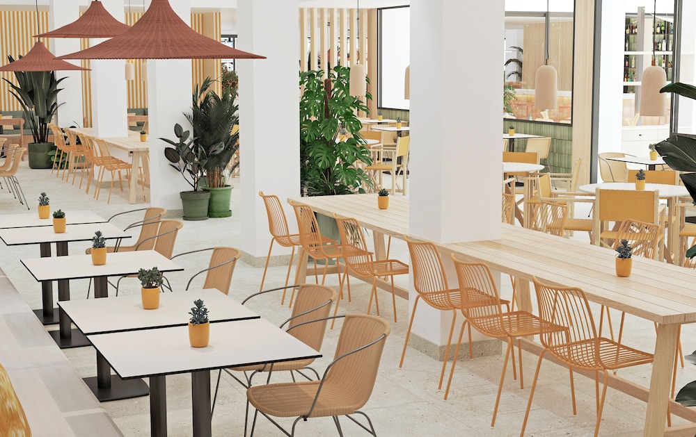 Tangerine by Honne Hotels - Adults Only 38/50