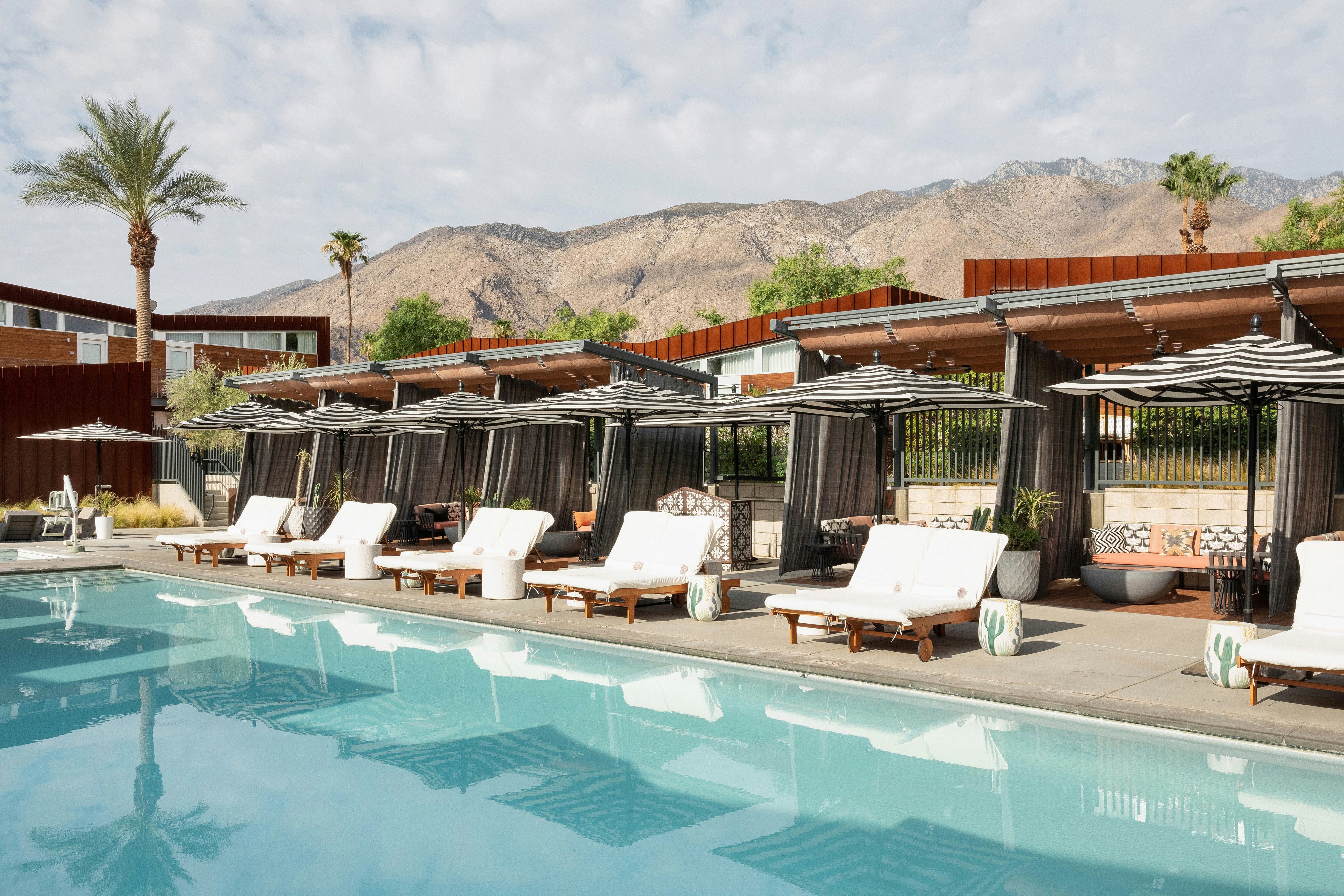 ARRIVE Palm Springs 45/51