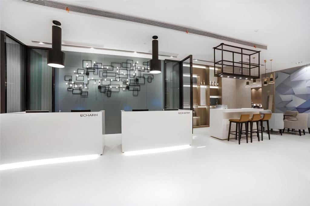 Echarm Hotel (Changde Chaoyang D5 District) 35/52