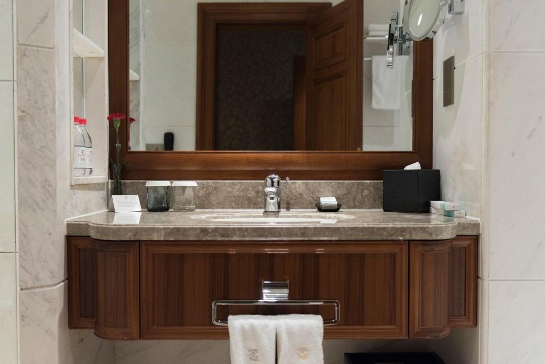 Zhejiang Xizi Hotel 5/55