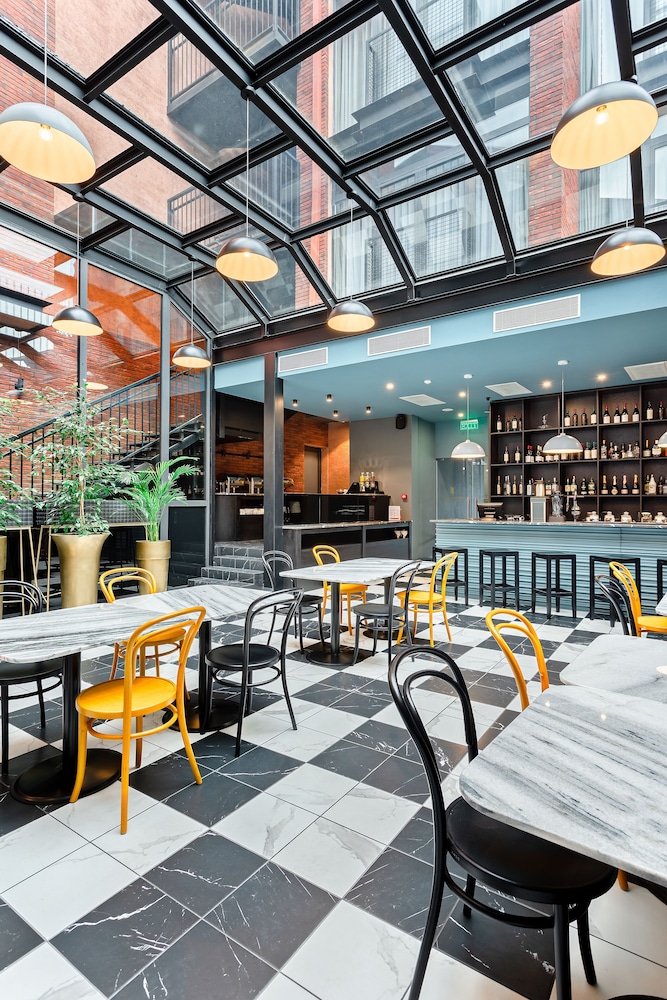 Taberne Boutique Hotel 63/65