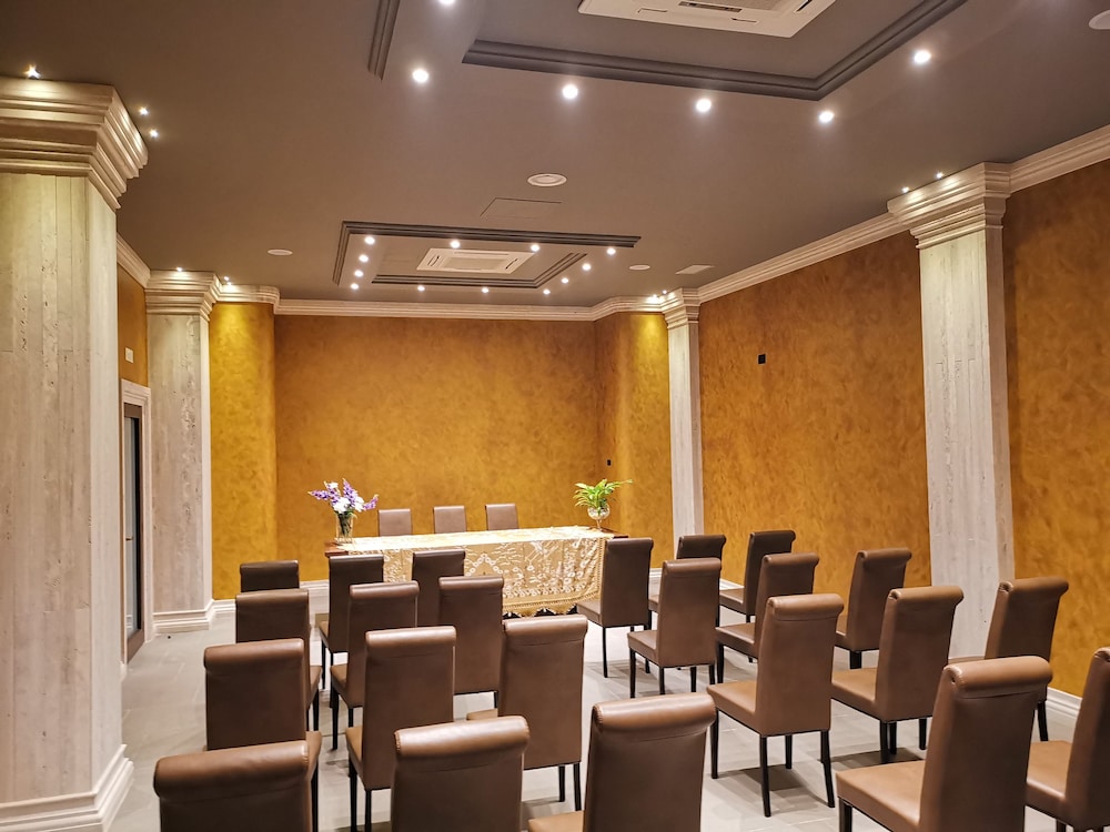 BHB Hotel Manduria 34/50