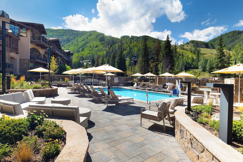 Manor Vail Lodge 46/50