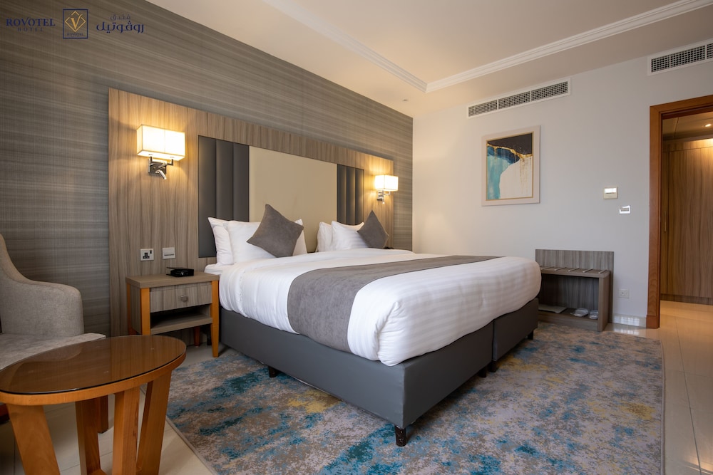 فندق روفوتيل(ROVOTEL HOTEL) 8/40